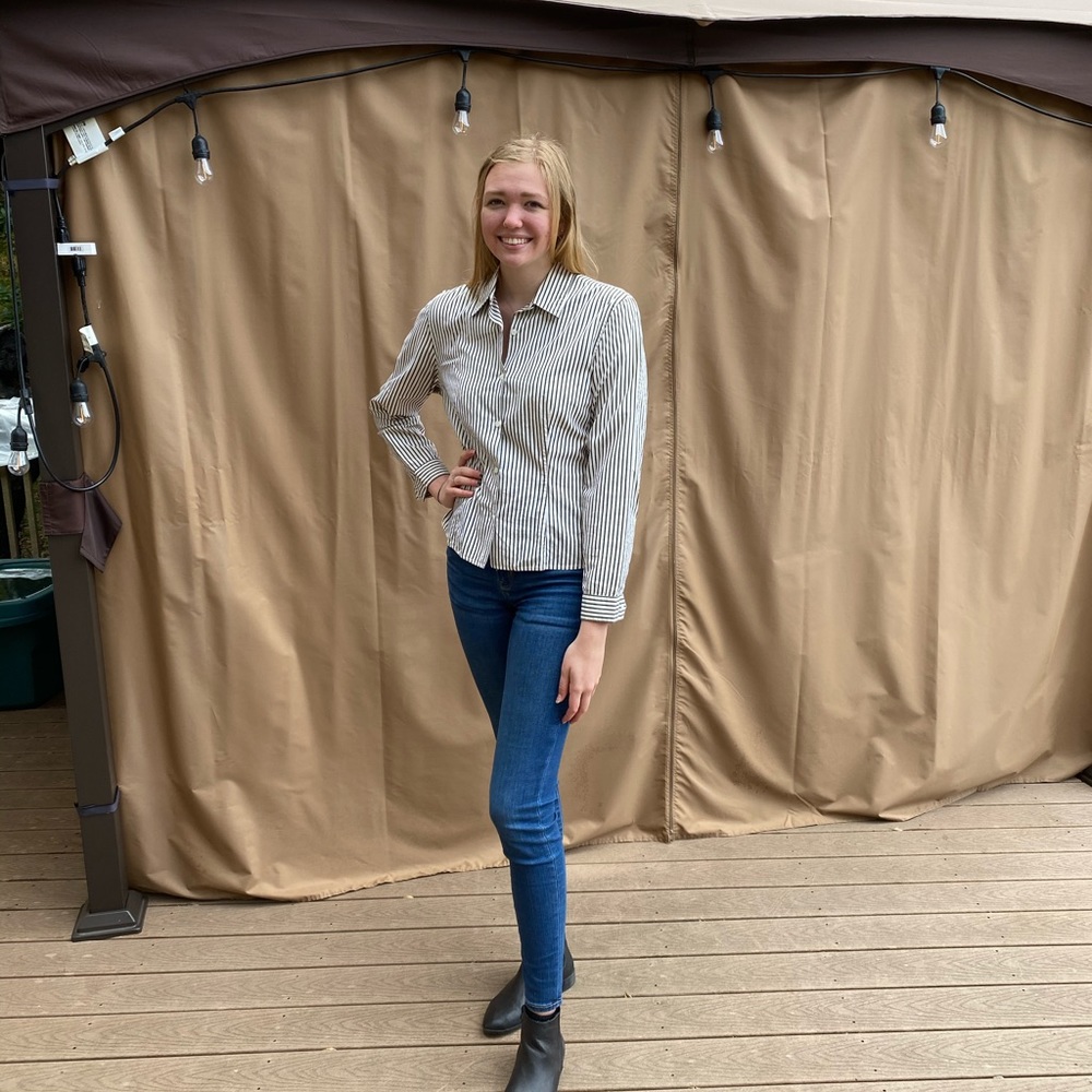 Banana Republic button down shirt